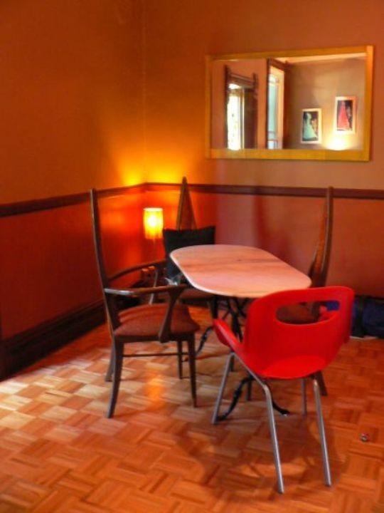 jolies chambres � louer dans un grand 6 1/2 confortable et ensoleill�.